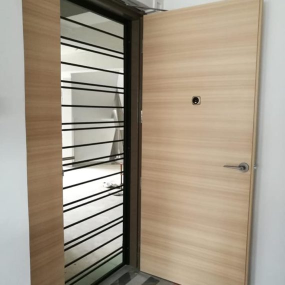 In-House Laminate Solid HDB Main Wooden Door Double Leaf 4x7 Feet