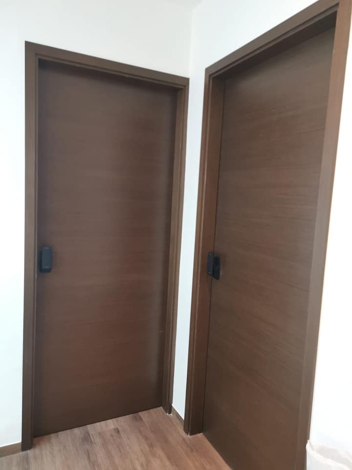 Solid Veneer Bedroom Door