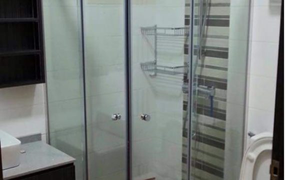 l-shape-glass-showerscreen