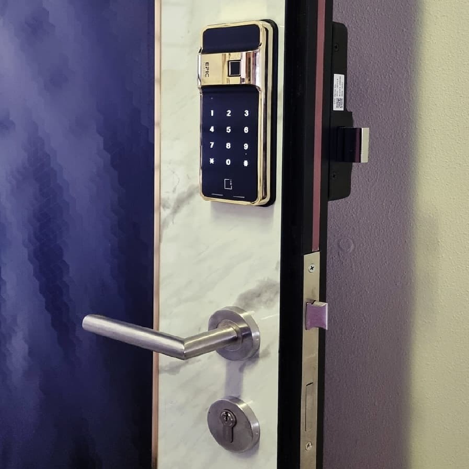 24K Gold gate