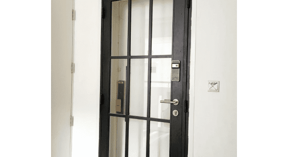 Designer Glass HDB Gate 3×7 Feet