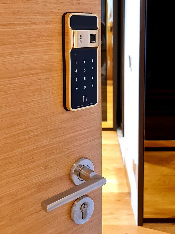 EPIC 24K Gold Platted Digital Door Lock-2