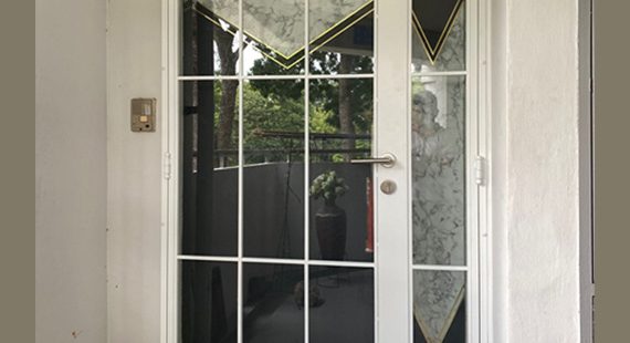 Designer HDB Glass Gate 4x7 Feet