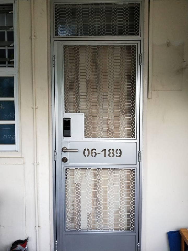 Retro Big HDB Mesh Gate (Type 2) – Popular