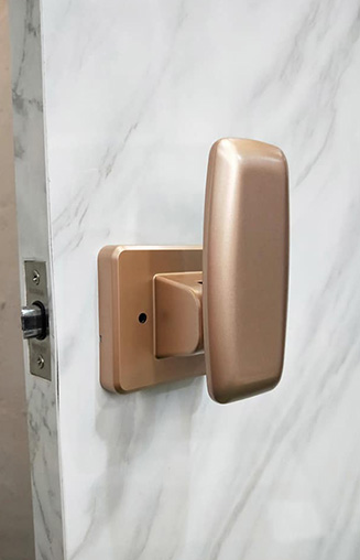 HDB-Bedroom-Door-Push-Push-Lock-Satin-Gold-3