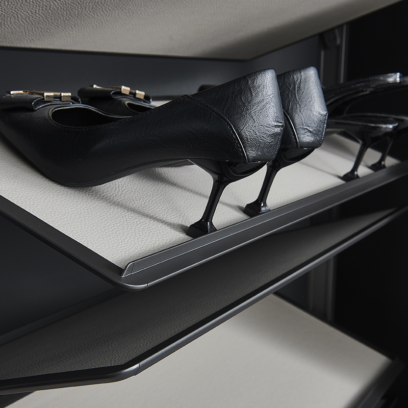 MDL - Lusano Rotating Leather Shoe Rack