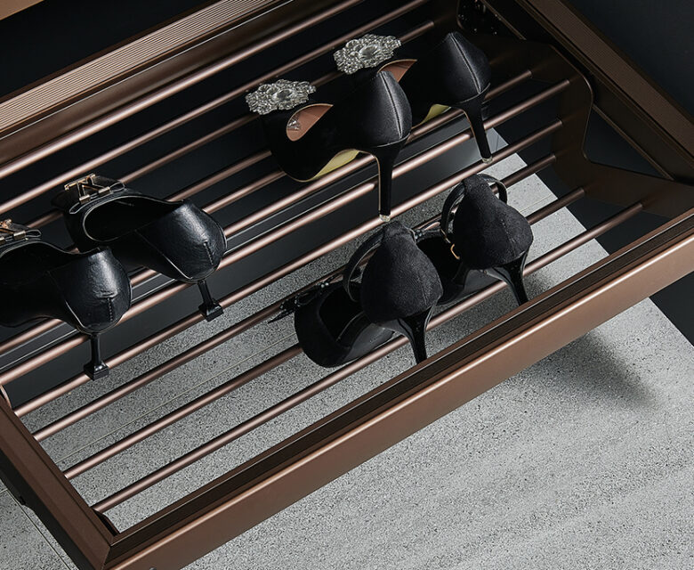 MDL - Lusano Shoe Drawer Feature
