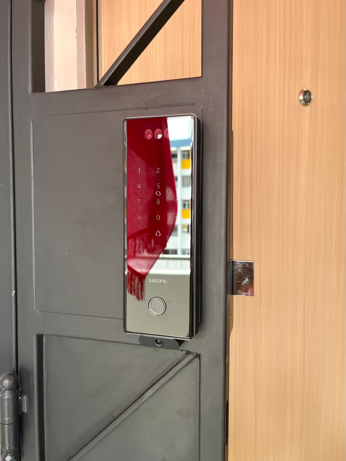 Lusano AI Dual Camera Gate Digital Lock