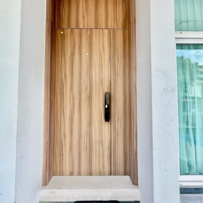 MDL - Lusano Venus Feature