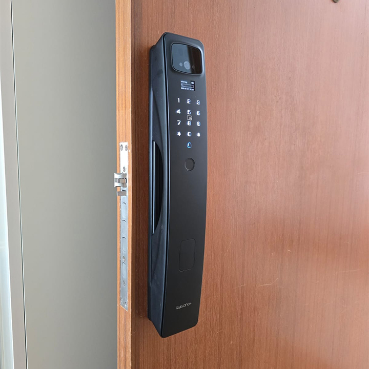 Lusano+ Moon (New) Dual Battery Smart Lock