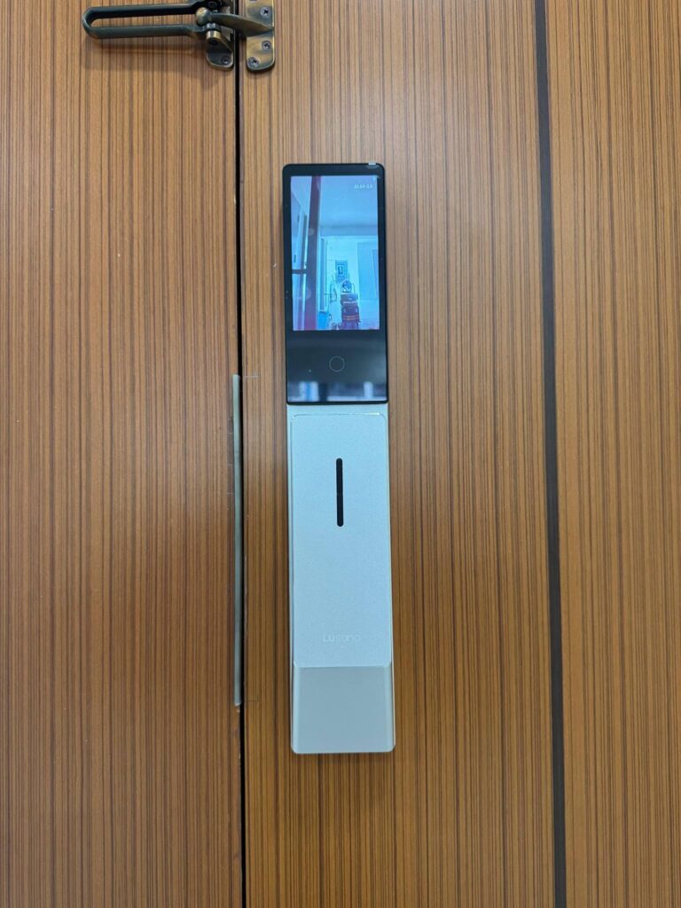 MyDigitalLock - Lusano Smart Lock