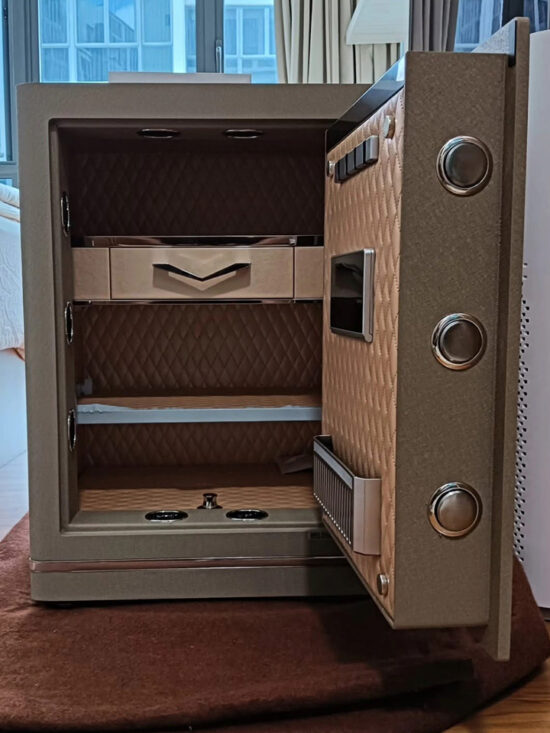 Evora Designer Leather Safe 100 - Image 15