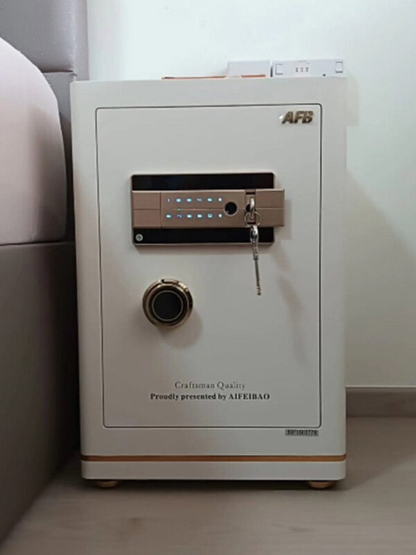 MyDigitalLock - Evora Designer Leather Safe white-feature