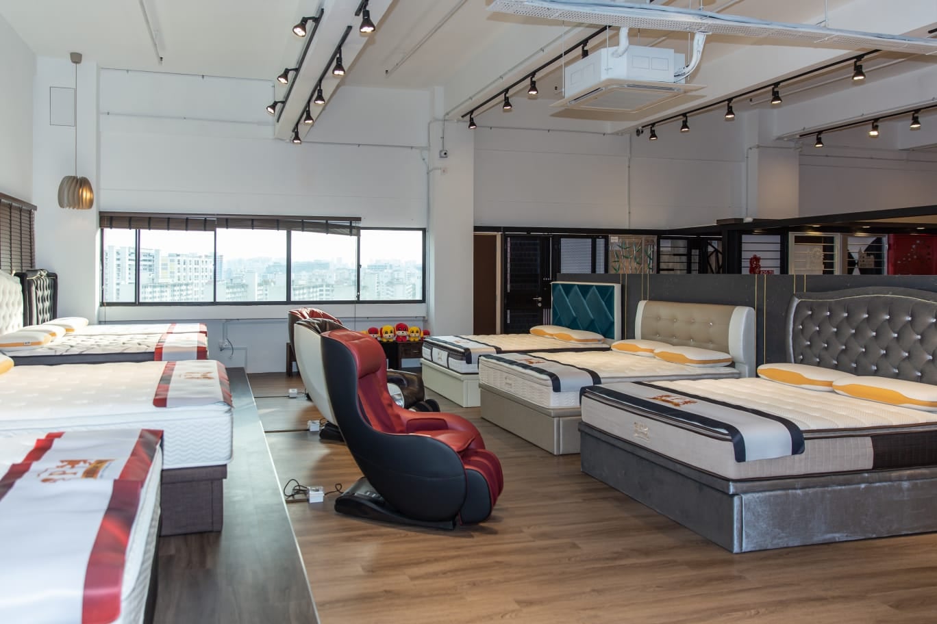 My President selling 5 Star Hotel Pocket Spring Mattress at Factory Price in Singapore My President selling 5 Star Hotel Pocket Spring Mattress at Factory Price in Singapore