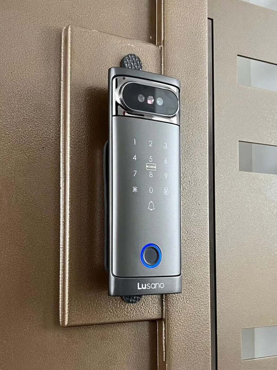 Mydigitallock-Futuristic-HDB-Gate-Lock-Cyber-X Mydigitallock-Futuristic-HDB-Gate-Lock-Cyber-X