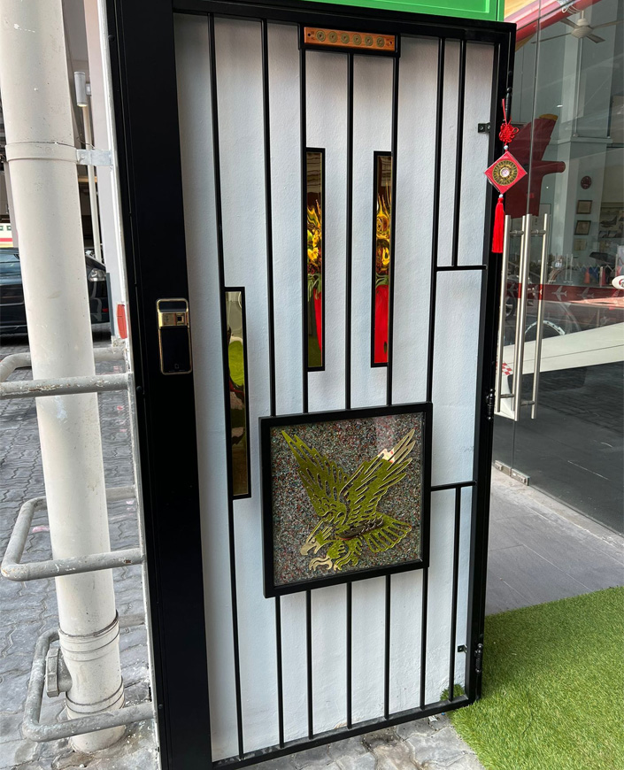 Feng-Shui-2K-Gold-Gate