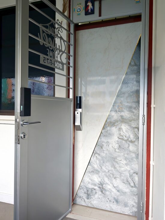 My-Digital-Lock-3×7-Feet-Kato-2K-Gold-HDB-Gate