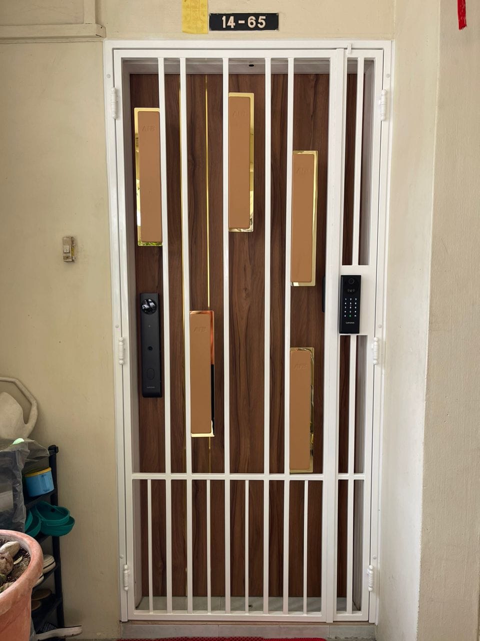 MyDigitalLock - Kato-2K-Gold-Leather-Gate MyDigitalLock - Kato-2K-Gold-Leather-Gate