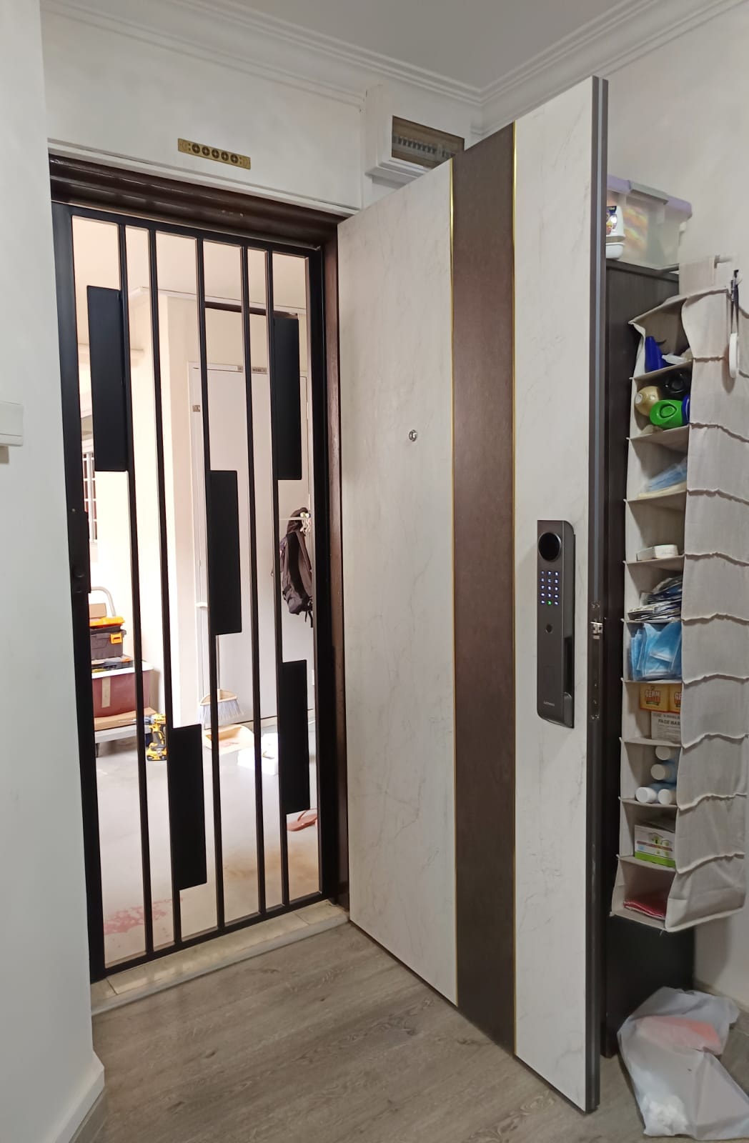 MyDigitalLock - Kato-2K-Gold-Leather-Gate MyDigitalLock - Kato-2K-Gold-Leather-Gate
