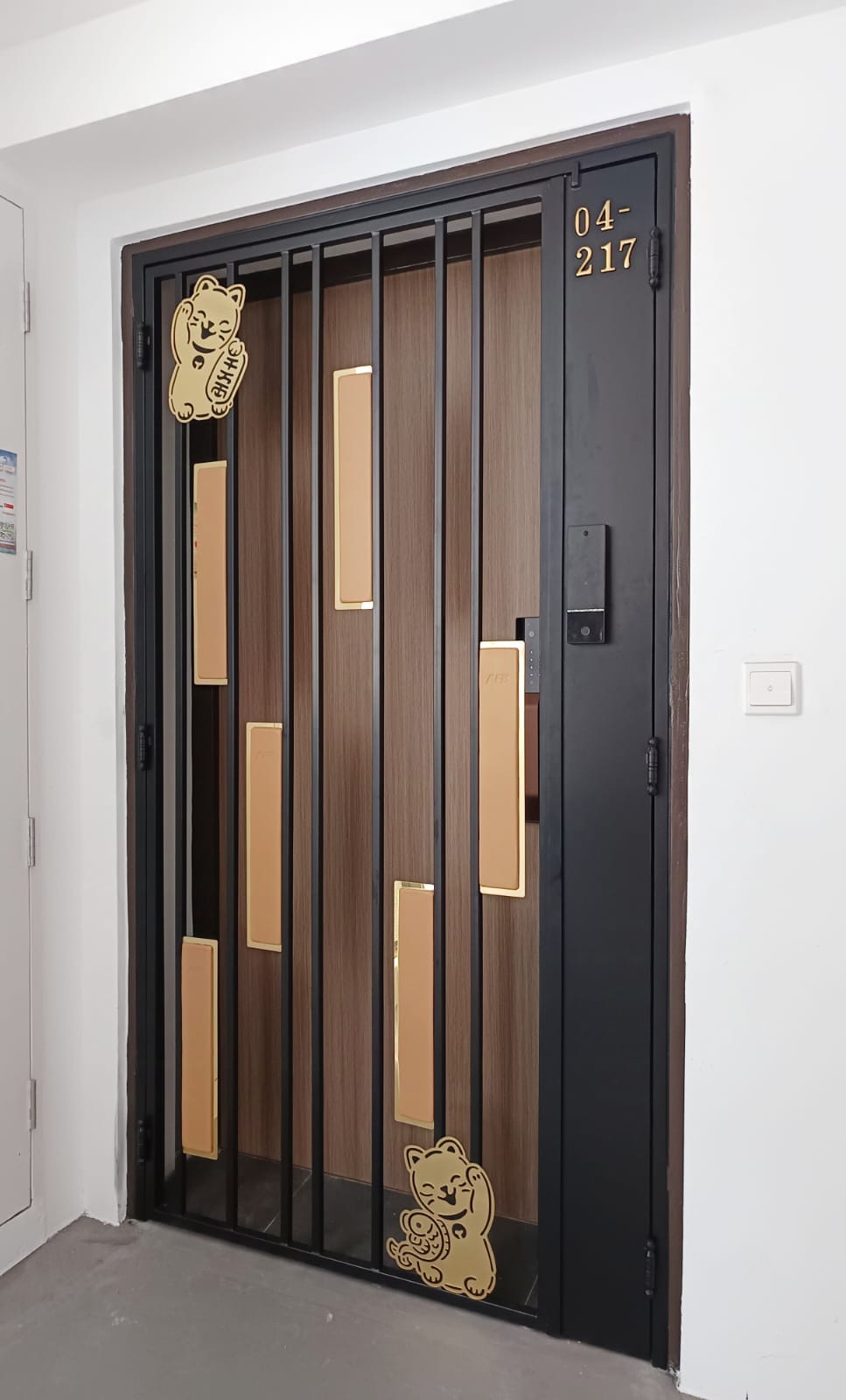 MyDigitalLock-Kato-2K-Gold-Leather-Gate MyDigitalLock-Kato-2K-Gold-Leather-Gate