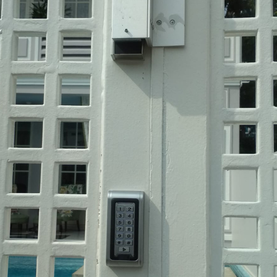 My-Digital-Lock-Autogate-installation