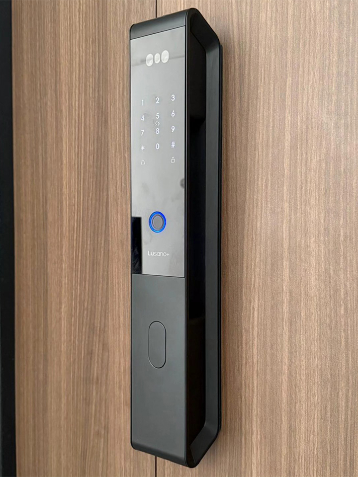 Lusano-Smart-Lock-3D-Effect-Laminate-by-Formica