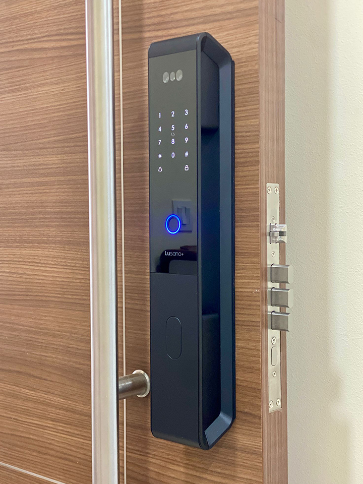 Lusano-Smart-Lock-Installation
