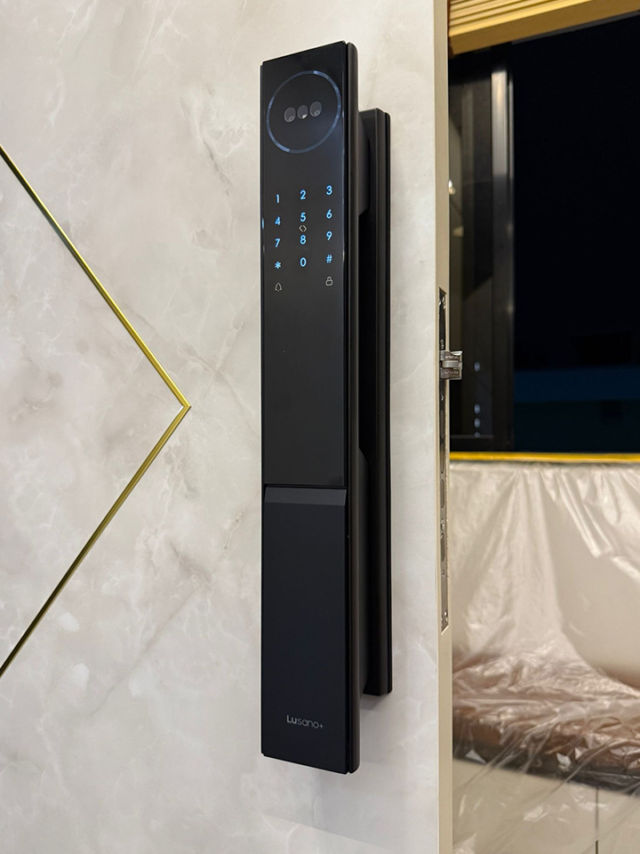 Lusano-Smart-Lock-Installation