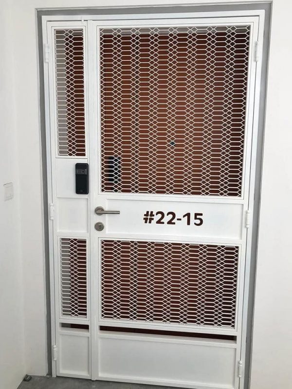 My Digital Lock - Retro Big HDB Mesh Gate My Digital Lock - Retro Big HDB Mesh Gate