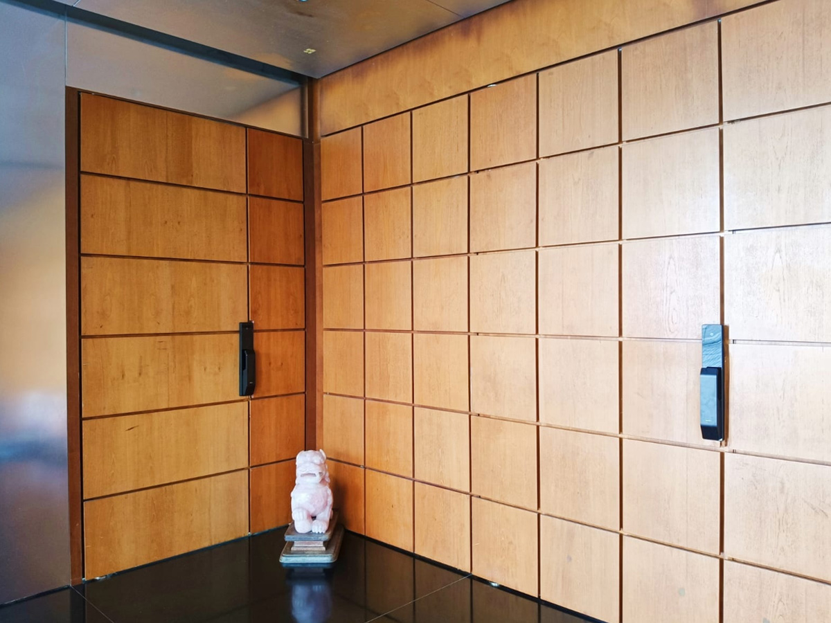 Premium Timber Oak Door Premium Timber Oak Door